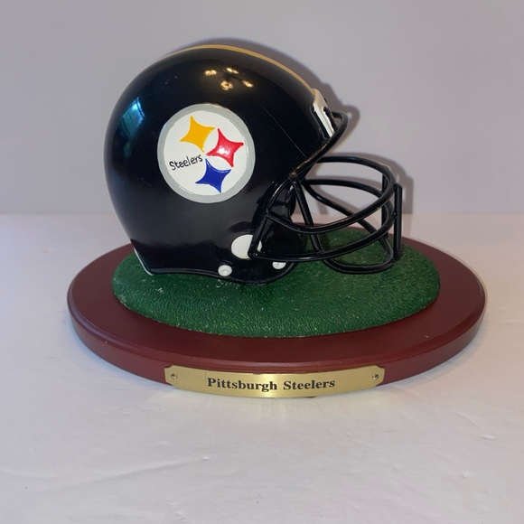 Riddell mini replica of a Pittsburgh Steelers football helmet - Picture 1 of 6